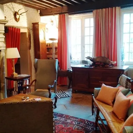 Lumineuse Avec Espaces Communs Et Court De Tennis A - Fr-1-589-713 Bed & Breakfast Aydoilles
