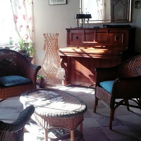Bed & Breakfast Lumineuse Avec Espaces Communs Et Court De Tennis A - Fr-1-589-713 3*
